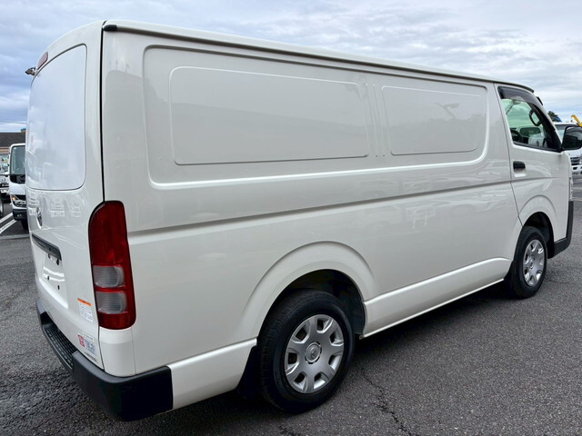 トヨタハイエース冷凍車（冷蔵車）小型（2t・3t）[写真07]