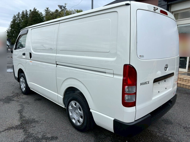 トヨタハイエース冷凍車（冷蔵車）小型（2t・3t）[写真08]