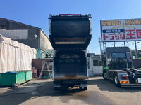 いすゞフォワードパッカー車（塵芥車）中型（4t）[写真11]