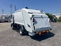 いすゞフォワードパッカー車（塵芥車）中型（4t）[写真05]