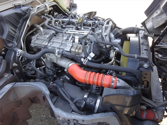 三菱ふそうキャンター平ボディ小型（2t・3t）[写真29]