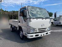 マツダタイタン平ボディ小型（2t・3t）[写真01]