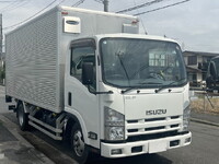いすゞエルフアルミバン小型（2t・3t）[写真01]