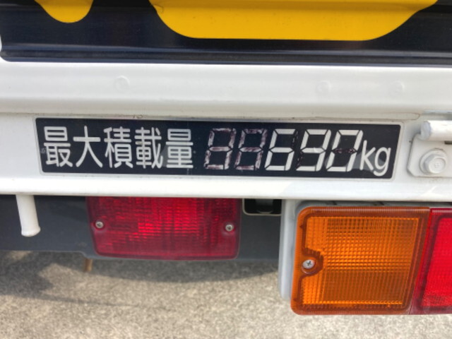 トヨタタウンエース平ボディ小型（2t・3t）[写真10]