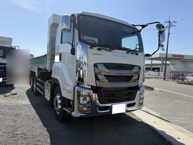 いすゞギガダンプ大型（10t）[写真01]
