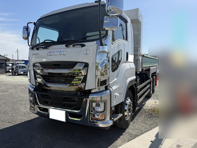 いすゞギガダンプ大型（10t）[写真03]
