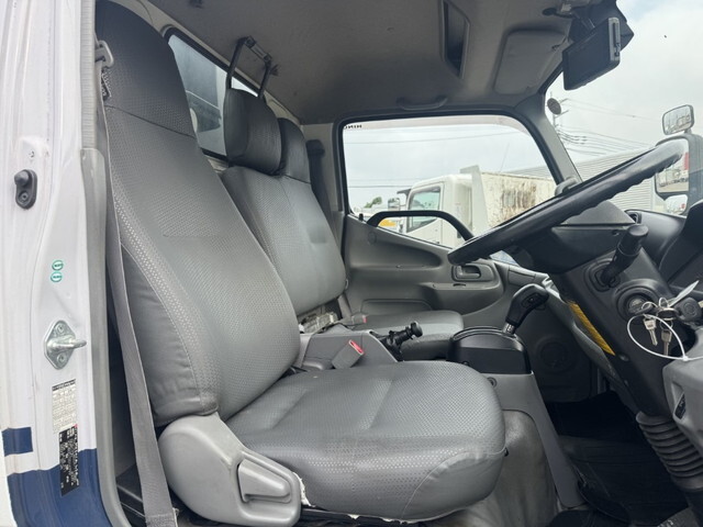 日野デュトロパッカー車（塵芥車）小型（2t・3t）[写真29]
