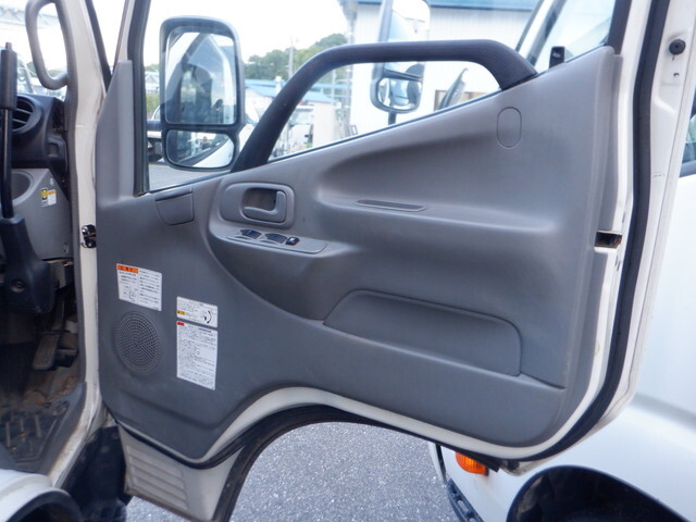 トヨタトヨエースダンプ小型（2t・3t）[写真26]