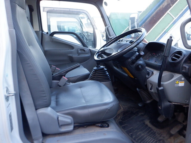 トヨタトヨエースダンプ小型（2t・3t）[写真27]