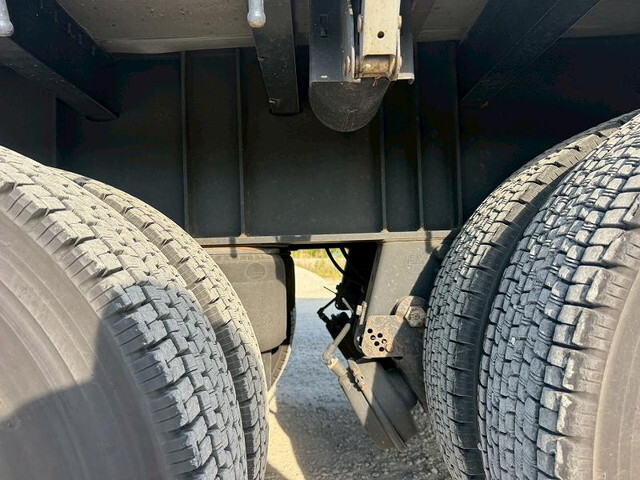 その他のメーカーその他の車種煽付平床式トレーラー大型（10t）[写真24]