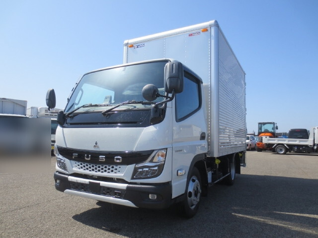 三菱ふそうキャンターアルミバン小型（2t・3t）[写真03]