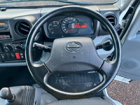 日野デュトロ平ボディ小型（2t・3t）[写真24]