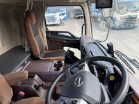 日野レンジャー冷凍車（冷蔵車）増トン（6t・8t）[写真32]
