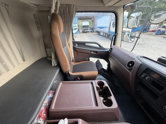 日野レンジャー冷凍車（冷蔵車）増トン（6t・8t）[写真37]