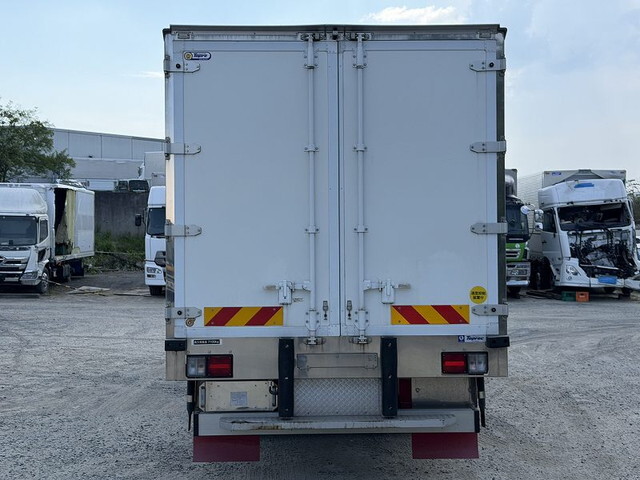日野レンジャー冷凍車（冷蔵車）増トン（6t・8t）[写真07]