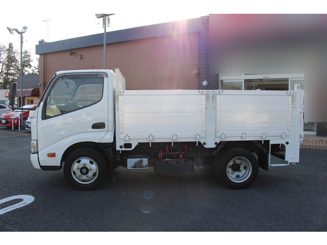 日野デュトロアルミブロック小型（2t・3t）[写真06]
