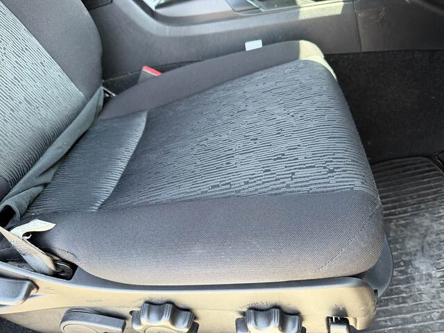 三菱ふそうスーパーグレートアルミウイング大型（10t）[写真30]