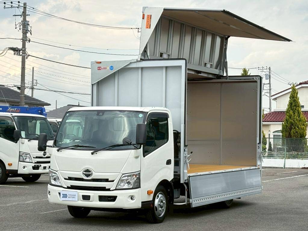 日野デュトロアルミウイング小型（2t・3t）[写真12]