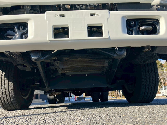 いすゞエルフ平ボディ小型（2t・3t）[写真19]