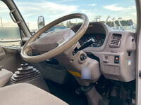 トヨタトヨエース平ボディ小型（2t・3t）[写真26]