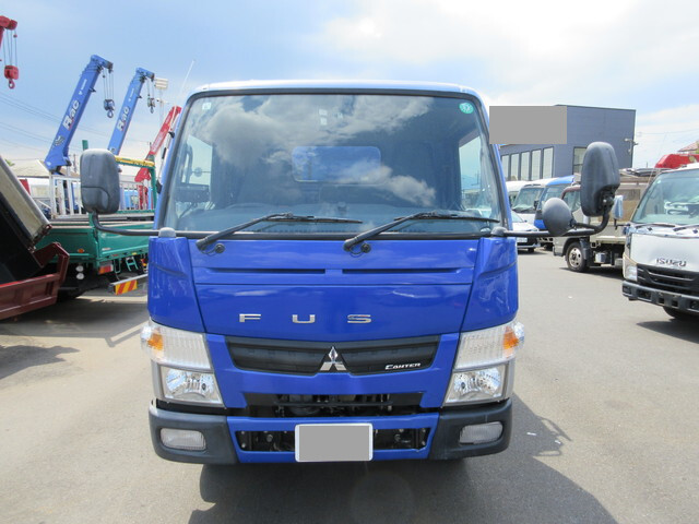 三菱ふそうキャンターパッカー車（塵芥車）小型（2t・3t）[写真05]