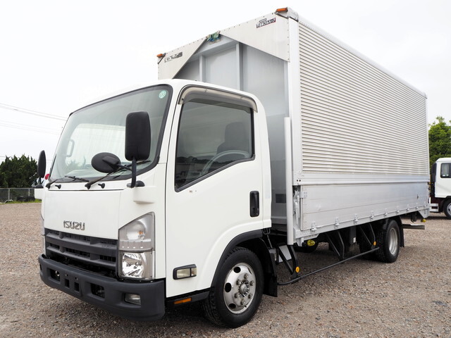 いすゞエルフアルミウイング小型（2t・3t）[写真03]
