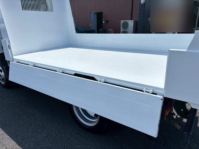 日産アトラスダンプ小型（2t・3t）[写真11]