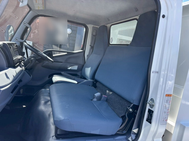 日産アトラスダンプ小型（2t・3t）[写真37]