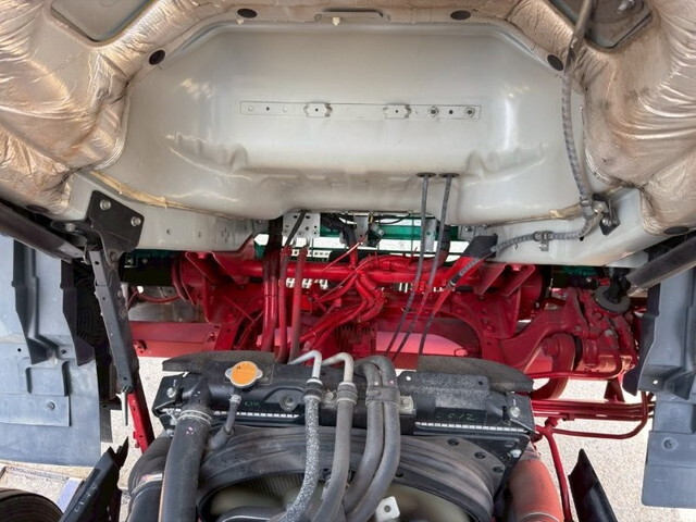 いすゞフォワード冷凍車（冷蔵車）中型（4t）[写真27]