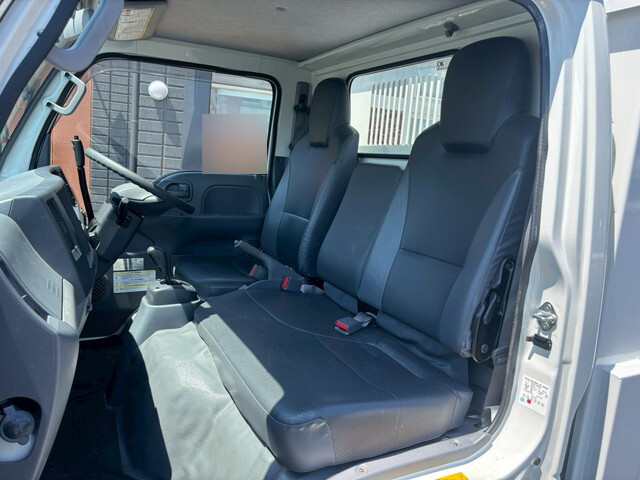 いすゞエルフダンプ小型（2t・3t）[写真33]