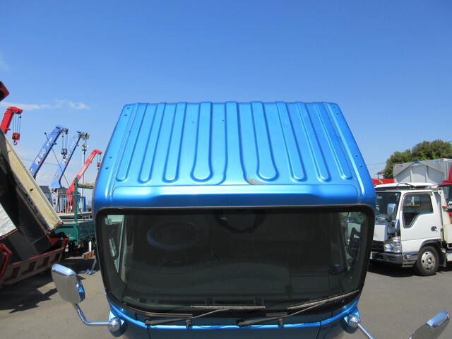いすゞエルフアルミウイング小型（2t・3t）[写真23]