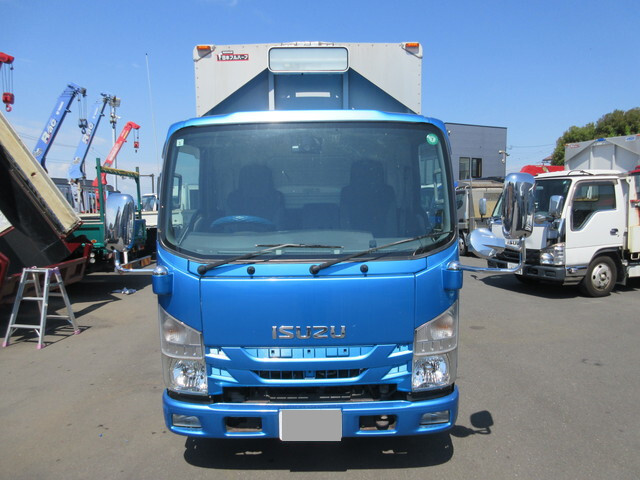 いすゞエルフアルミウイング小型（2t・3t）[写真06]