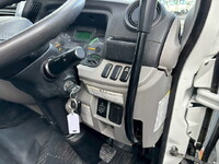 三菱ふそうキャンターダンプ小型（2t・3t）[写真26]