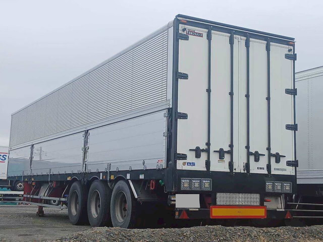 その他のメーカーその他の車種ウイングトレーラー大型（10t）[写真04]