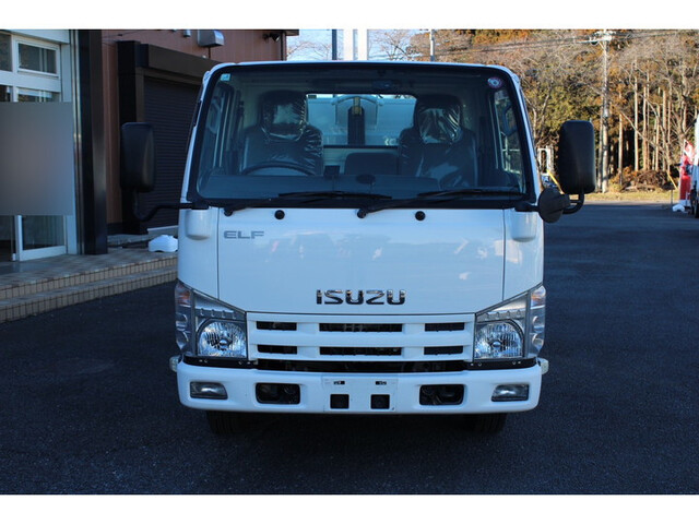 いすゞエルフコンテナ専用車小型（2t・3t）[写真03]