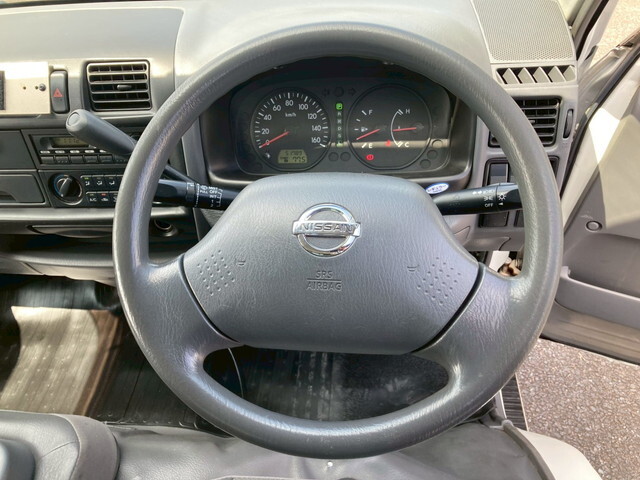 日産バネット幌車小型（2t・3t）[写真22]