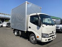 トヨタトヨエースアルミバン小型（2t・3t）[写真01]