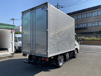 トヨタトヨエースアルミバン小型（2t・3t）[写真04]