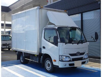 トヨタダイナパネルバン小型（2t・3t）[写真01]