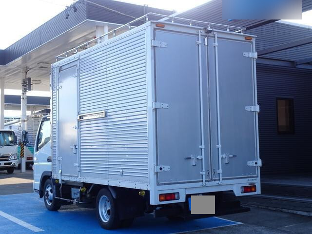 三菱ふそうキャンターガッツアルミバン小型（2t・3t）[写真02]