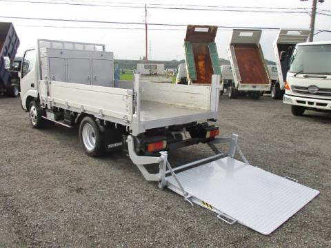 日野デュトロアルミブロック小型（2t・3t）[写真02]