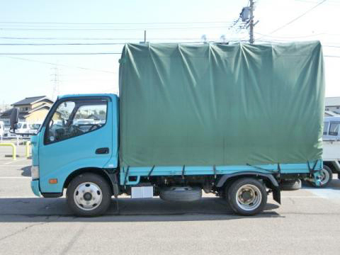トヨタトヨエース平ボディ小型（2t・3t）[写真02]