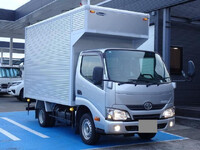 トヨタダイナアルミバン小型（2t・3t）[写真01]