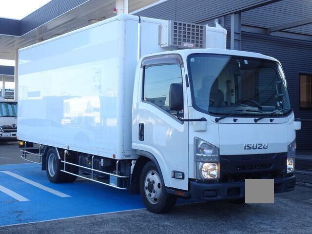 いすゞエルフ移動販売車小型（2t・3t）[写真01]