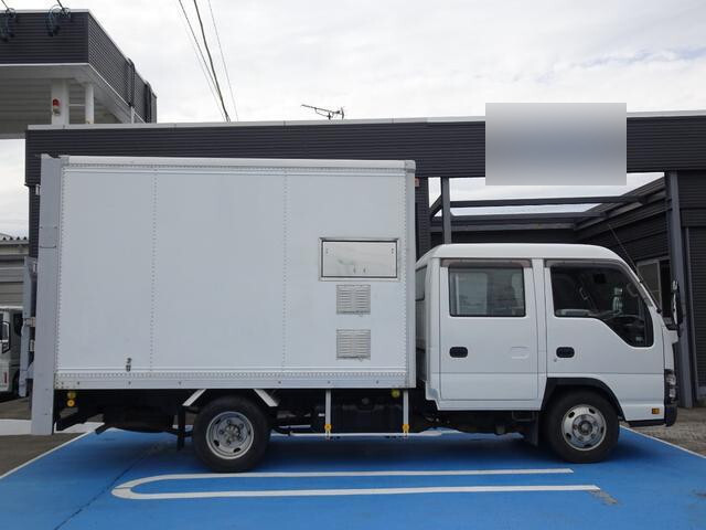 いすゞエルフパネルバン小型（2t・3t）[写真04]
