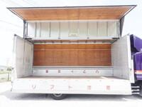 いすゞフォワードアルミウイング増トン（6t・8t）[写真12]