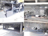 いすゞフォワードアルミウイング増トン（6t・8t）[写真18]