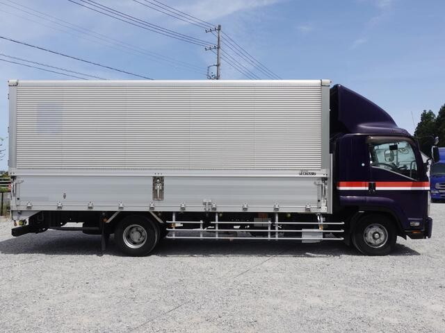 いすゞフォワードアルミウイング増トン（6t・8t）[写真05]