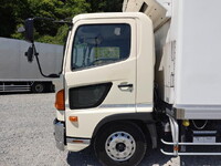 日野レンジャー冷凍車（冷蔵車）中型（4t）[写真11]