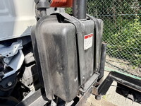 いすゞフォワードコンテナ専用車中型（4t）[写真17]